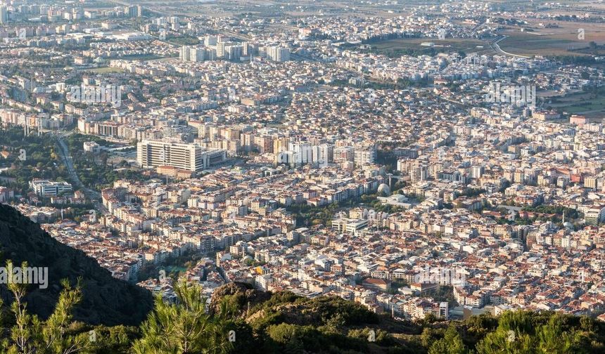 ÜNİVERSİTE KAMPÜSÜNDE YENİ AKADEMİK YIL HAZIRLIKLARI TAMAMLANDI