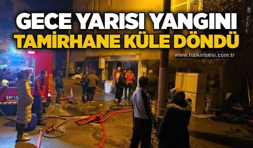 Gece yarısı yangını: Tamirhane küle döndü