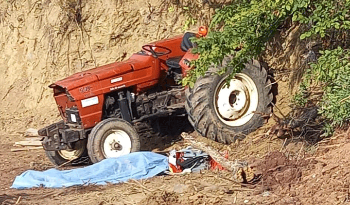 Şarampole devrilen traktörün sürücüsü yaşamını yitirdi