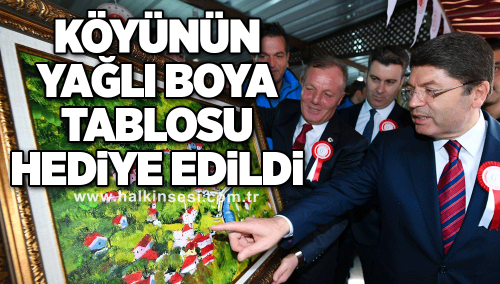 Köyünün yağlı boya tablosu hediye edildi