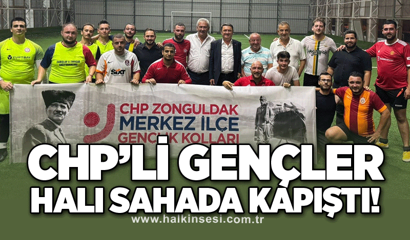 CHP’li gençler halı sahada kapıştı!