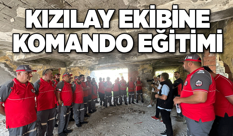 Kızılay ekibine komando eğitimi