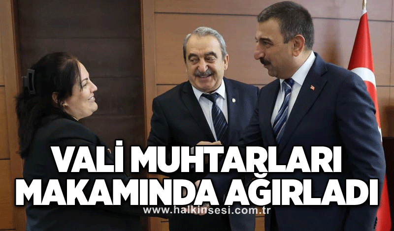 Muhtarları makamında ağırladı