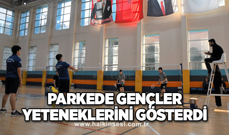 Parkede gençler yeteneklerini gösterdi