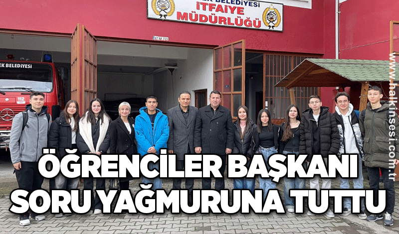 Öğrenciler Başkanı soru yağmuruna tuttu