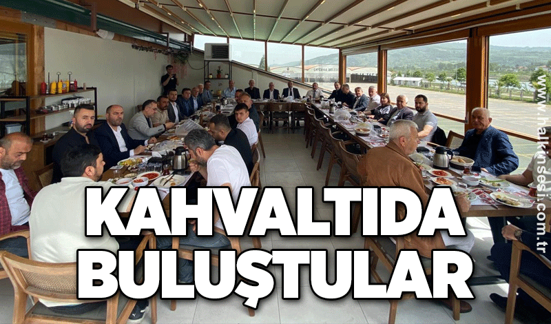 Kahvaltıda buluştular