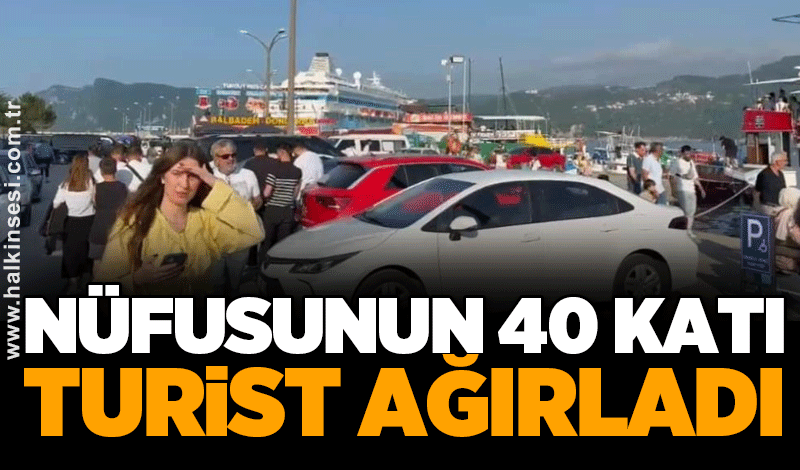 Nüfusunun 40 katı turist ağırladı