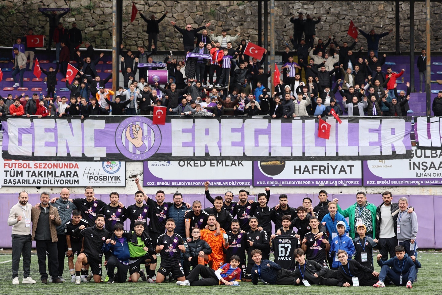 164345B9 886B 4Ac8 9938 084094276742