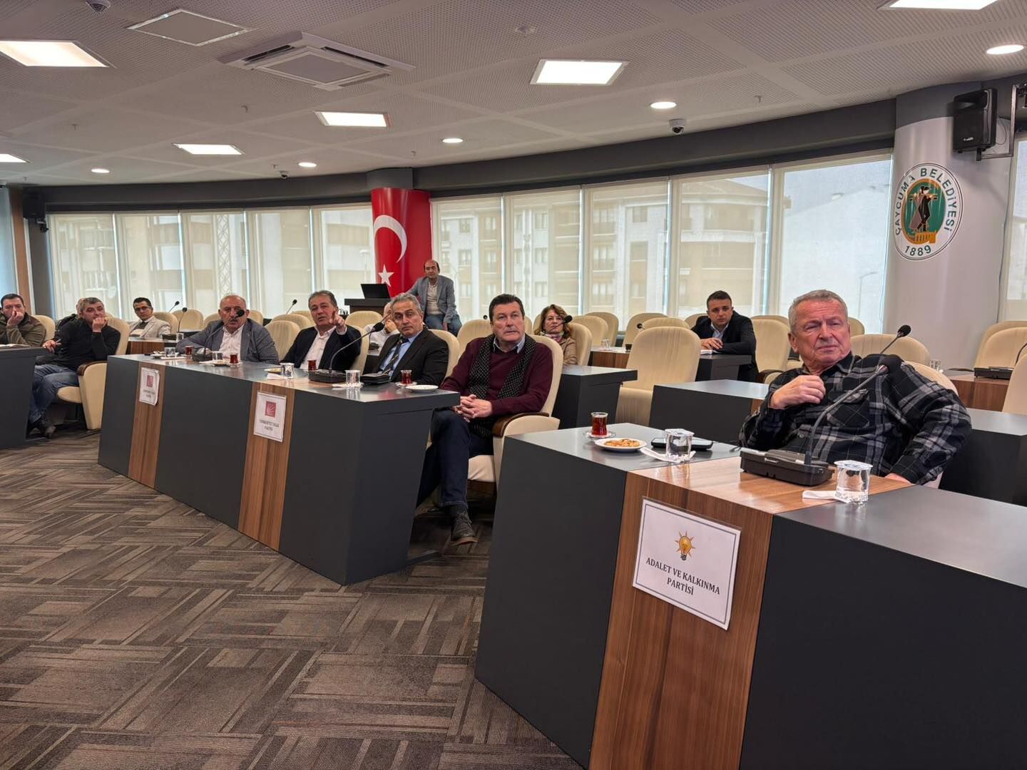 646049693 1378064094360582 7052412757591389397 N