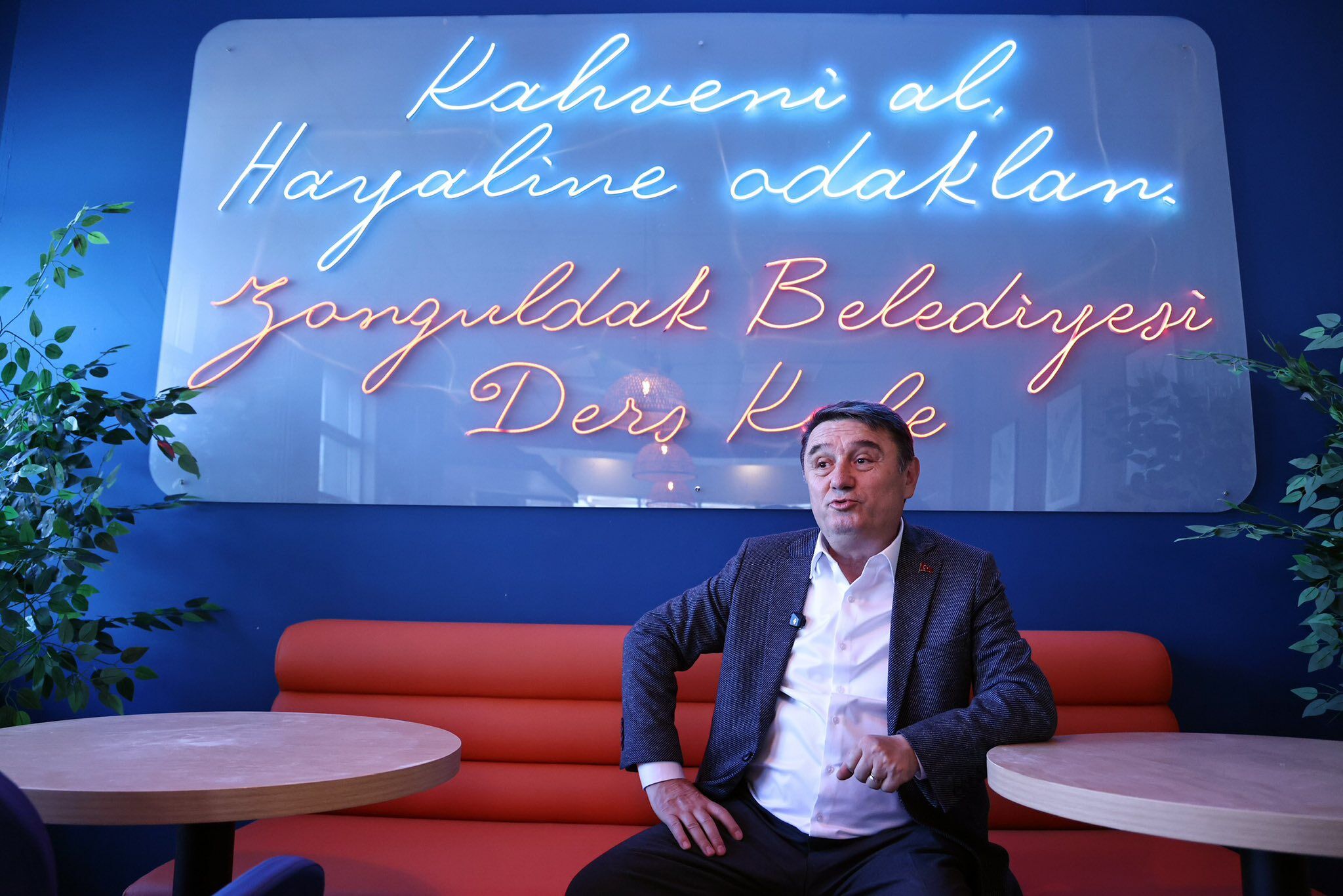 647547211 1341716491319295 8901646978290849969 N