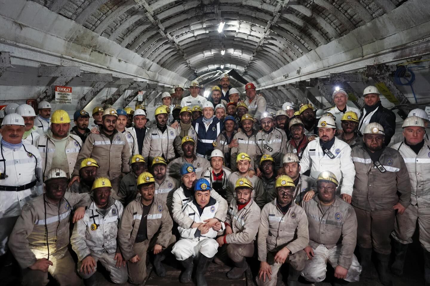 649228129 17973832965005984 2405375624158250641 N