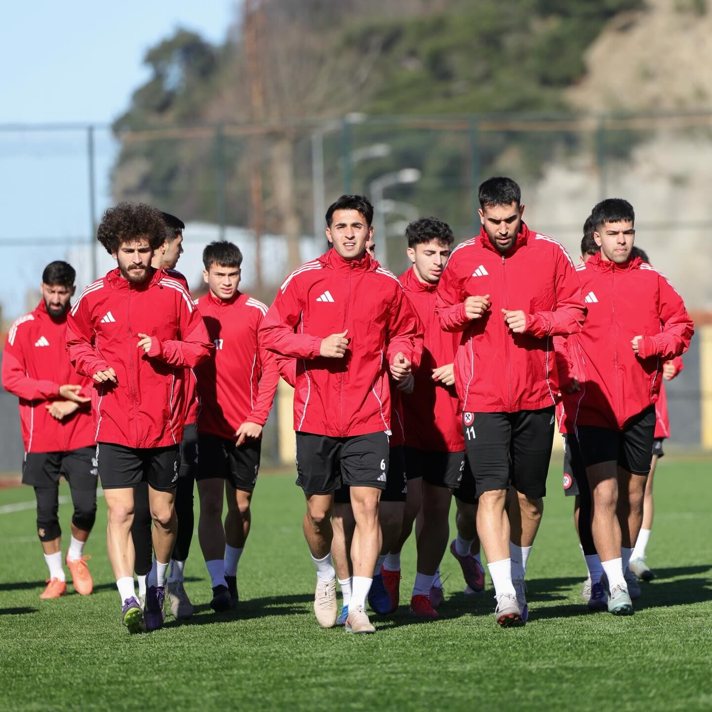 649248051 18567712708031312 1535734327973504392 N