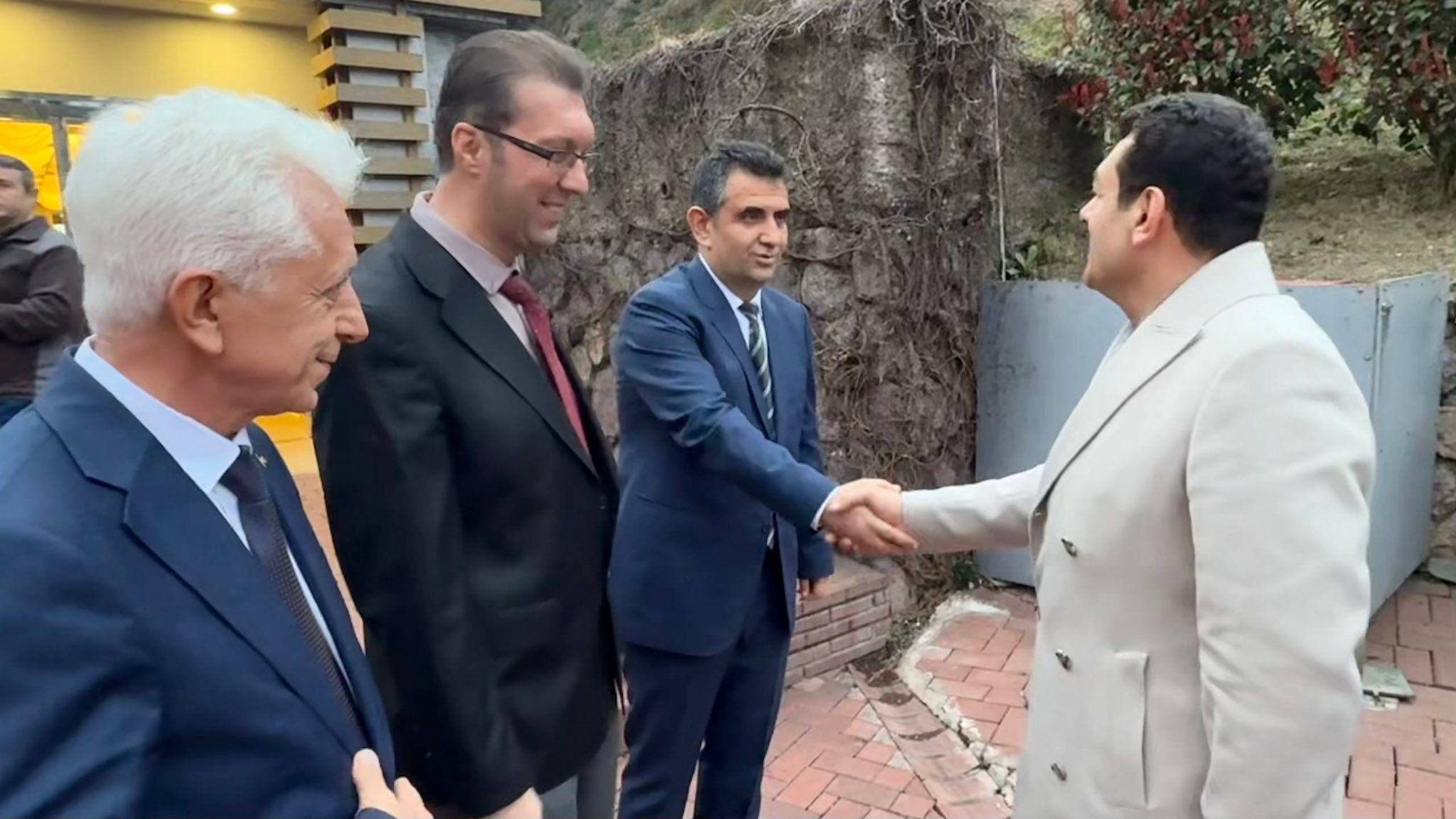 654756482 26445759015055548 4484370172936936661 N