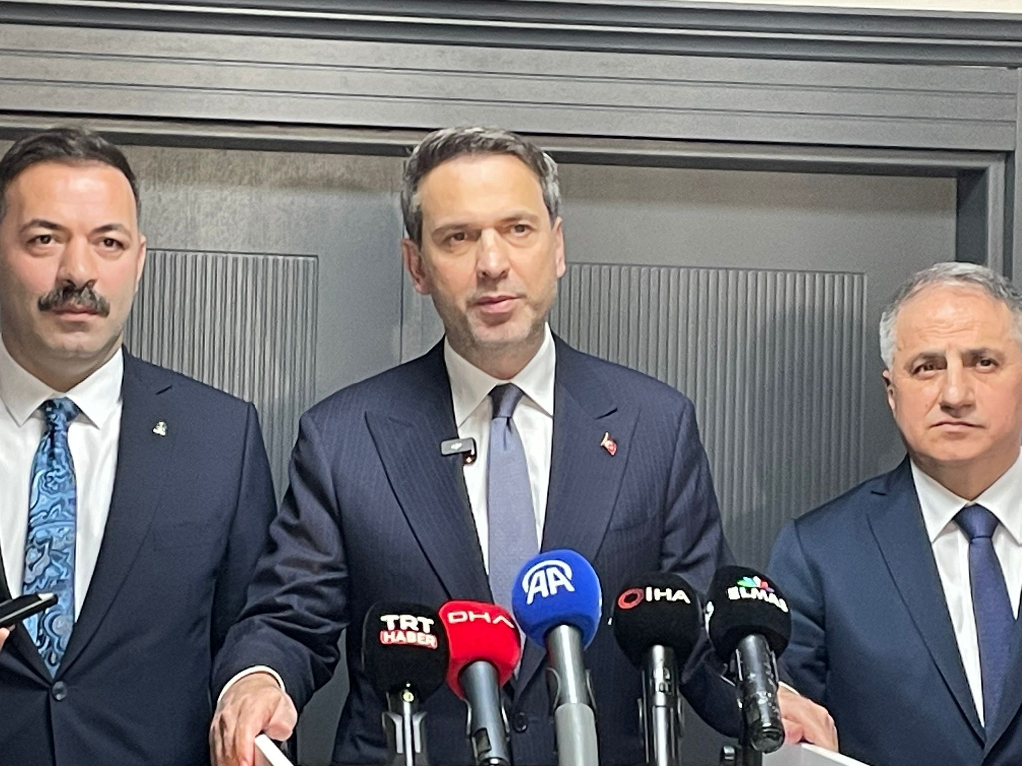 76C07Fb8 067F 4B45 85Df E18A63Db08F8