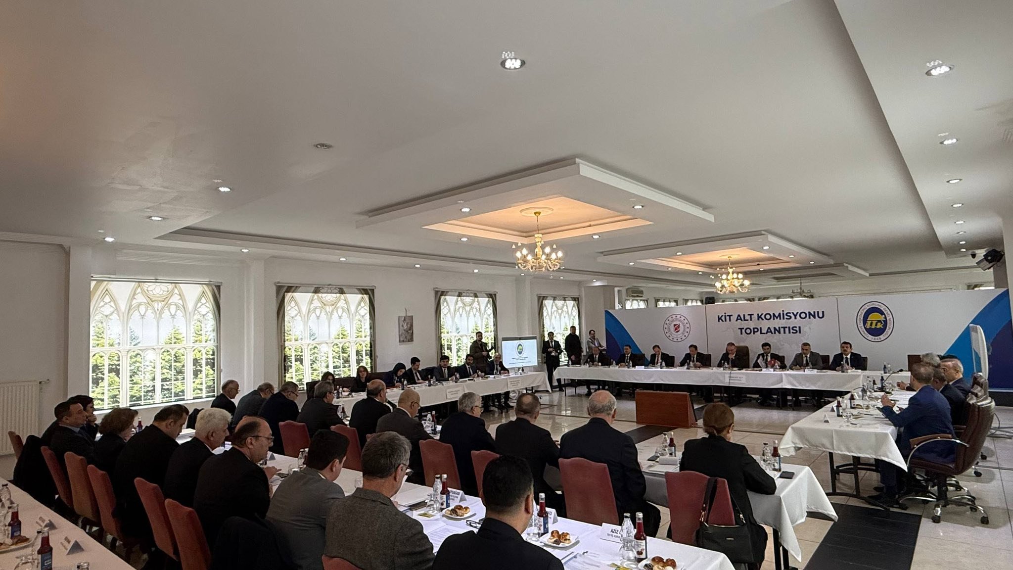 669021130 26690764953888285 5399759804876855713 N