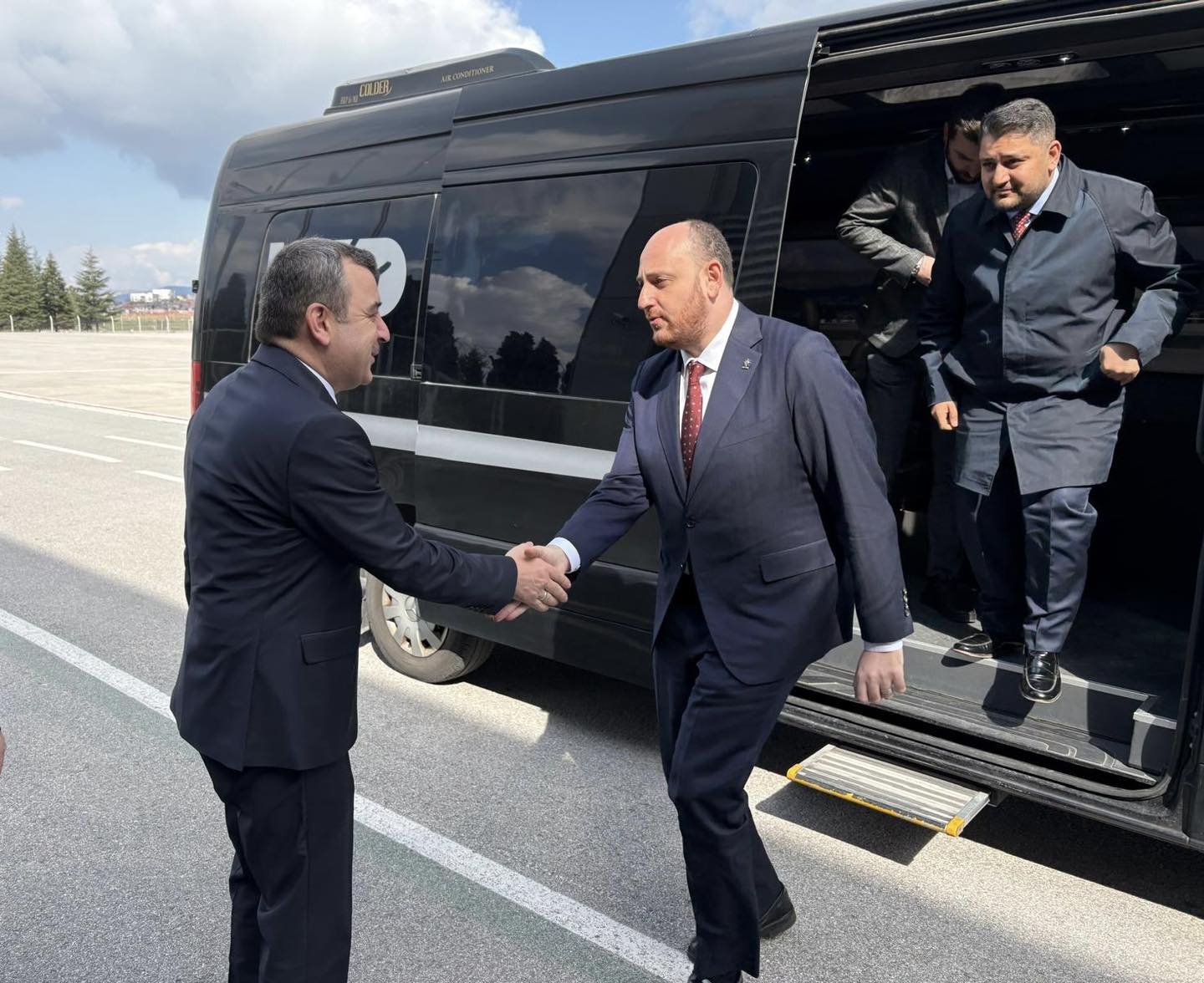 669565056 1550365147096366 2727573910373199153 N