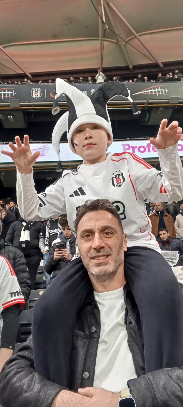 Whatsapp Image 2026 04 10 At 22.00.07 (1)