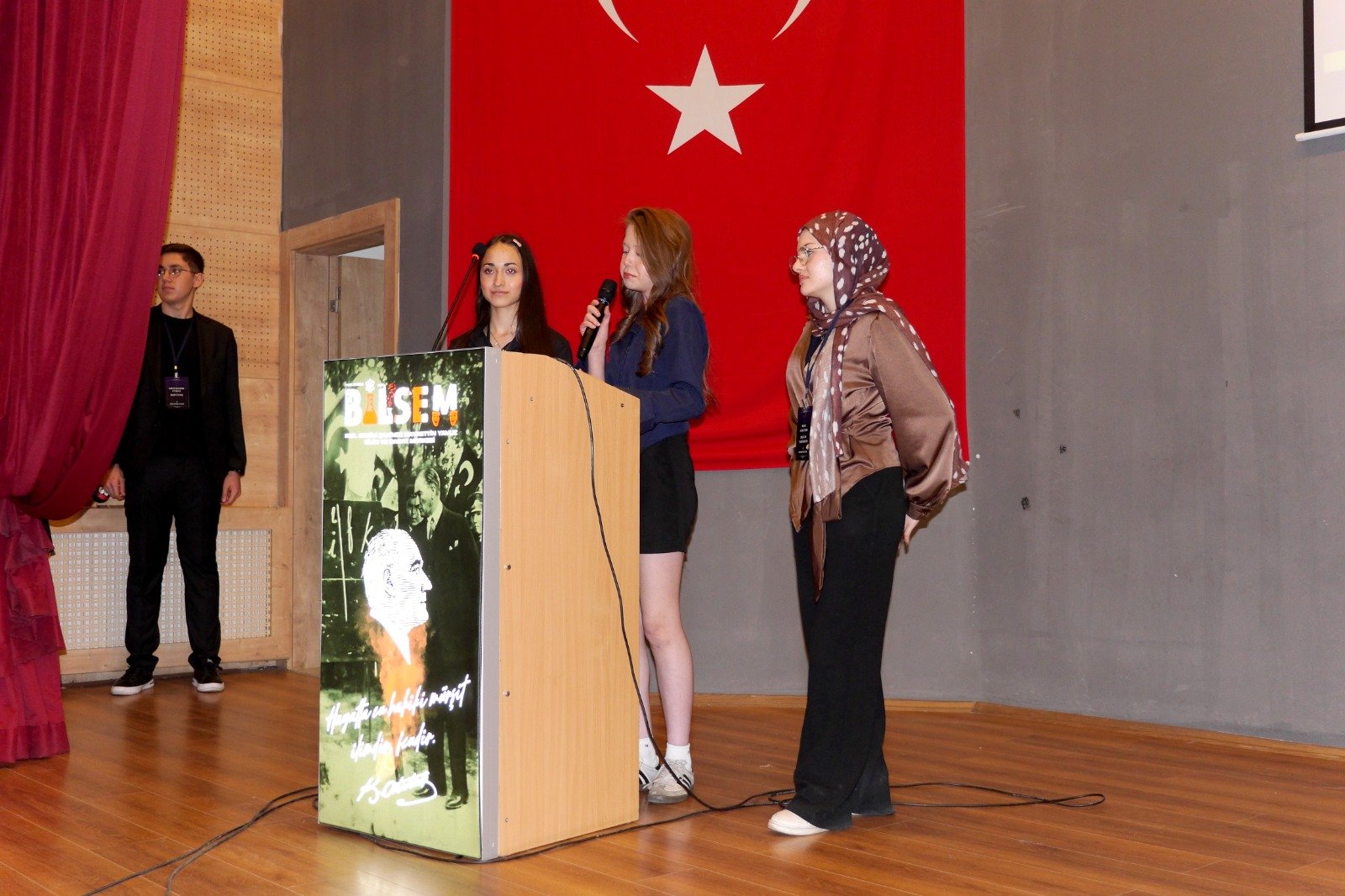 Whatsapp Image 2026 04 19 At 19.37.48 (1)